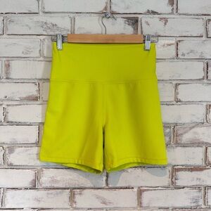 Offline by Aerie 5” neon ribbed bike shorts size large